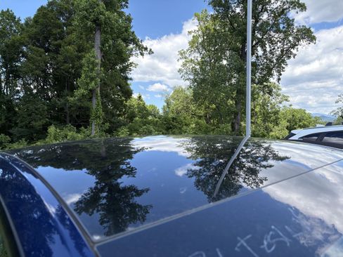 Used 2021 Tesla Model Y Long Range AWD/4WD image 9