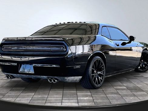 Used 2014 Dodge Challenger R/T Plus RWD image 6