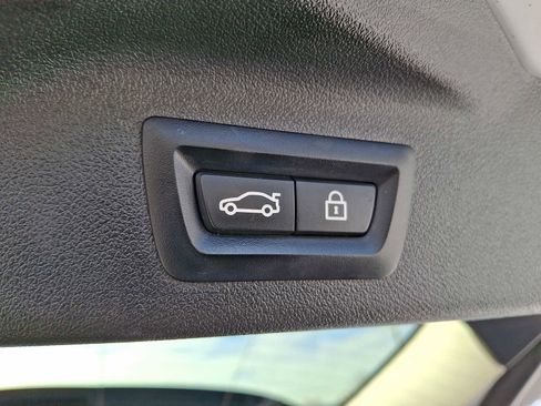 Used 2023 BMW X7 xDrive40i w/ Premium Package image 27