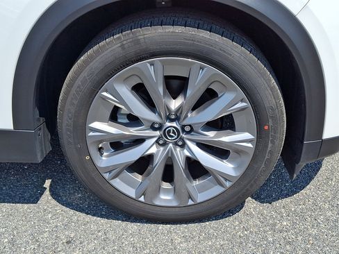 Certified 2026 MAZDA CX-90 3.3 Turbo w/ Preferred Package AWD/4WD image 9