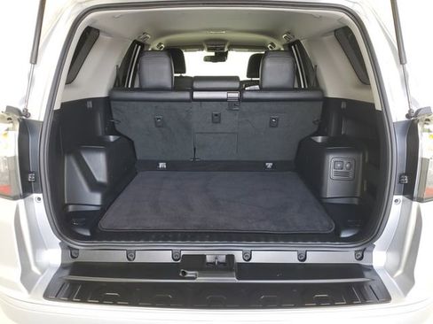 Used 2024 Toyota 4Runner TRD Sport w/ Technology Package RWD image 9