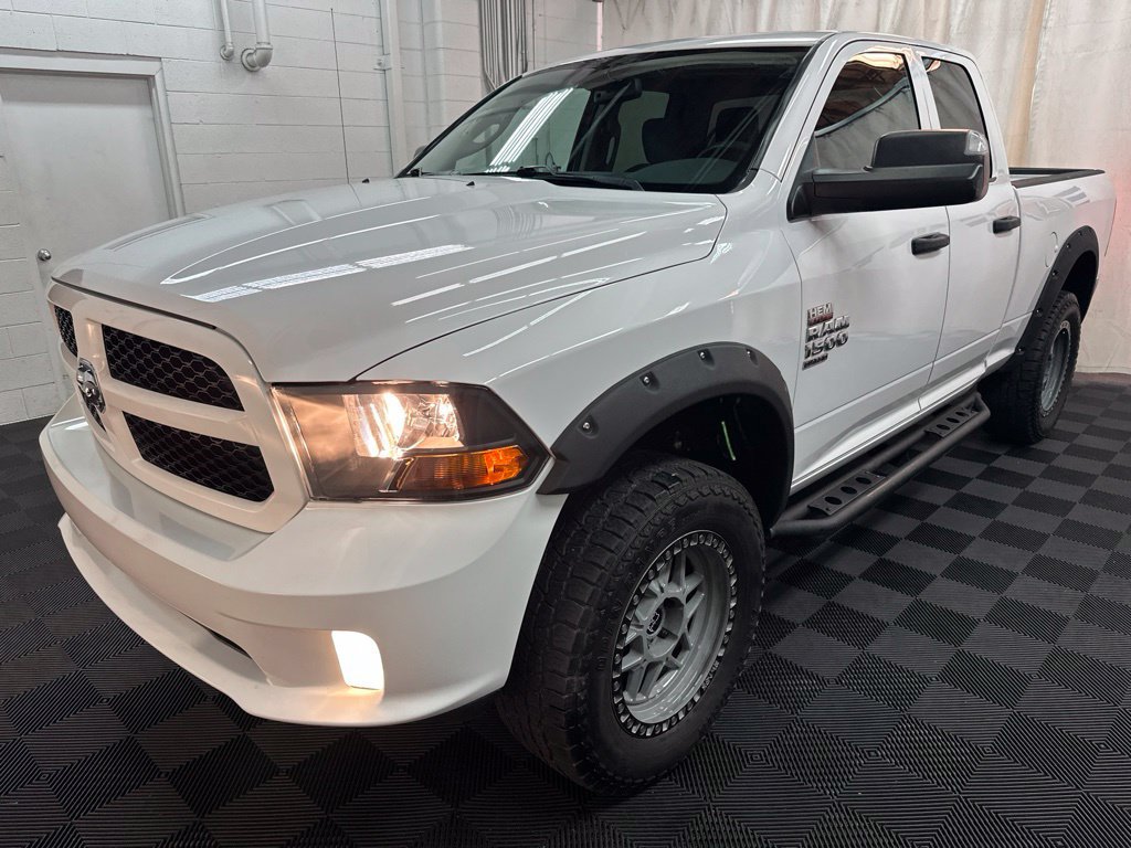 Used 2019 RAM 1500 Express AWD/4WD image 4