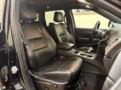 Used 2019 Jeep Grand Cherokee Limited w/ Luxury Group II RWD image 32