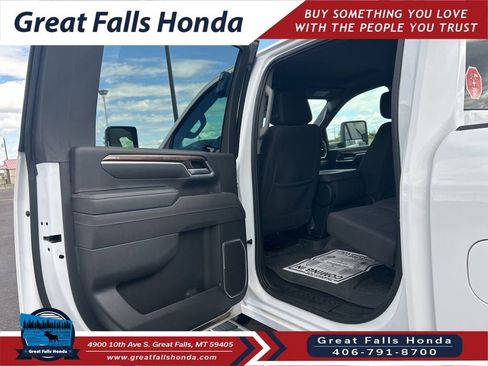Used 2025 Chevrolet Silverado 2500 LT AWD/4WD image 18
