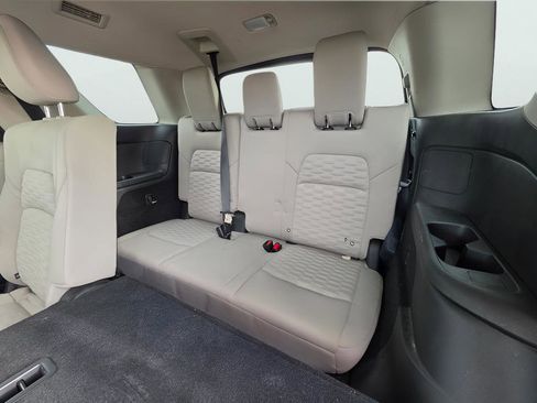 Used 2022 Nissan Pathfinder SV FWD image 22