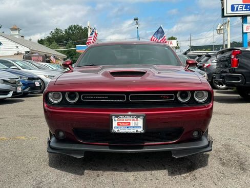 Used 2021 Dodge Challenger R/T RWD image 12