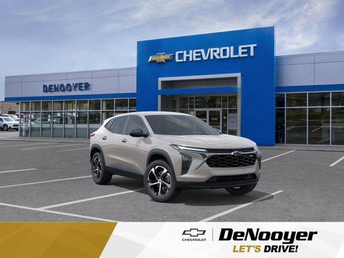 New 2026 Chevrolet Trax RS w/ Driver Confidence Package image 1