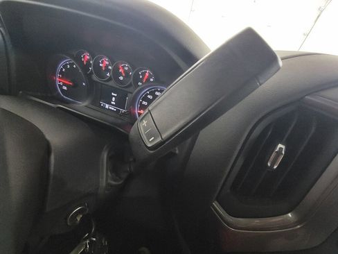 Used 2019 Chevrolet Silverado 1500 Custom Trail Boss w/ Custom Convenience Package image 19