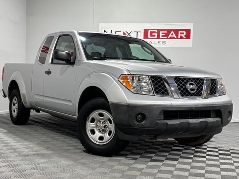 Used 2006 Nissan Frontier XE w/ (G01) XE Preferred Pkg image 1