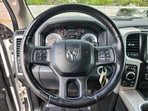 Used 2017 RAM 1500 Big Horn AWD/4WD image 27