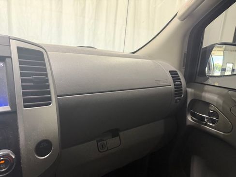 Used 2019 Nissan Frontier SV RWD image 19