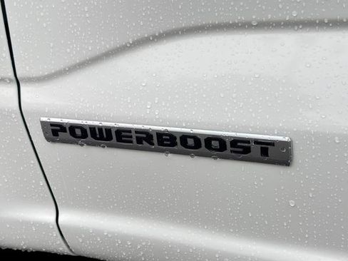 Certified 2022 Ford F150 Platinum w/ Equipment Group 701A High AWD/4WD image 13