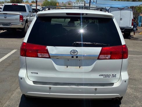 Used 2005 Toyota Sienna XLE Limited AWD/4WD image 7