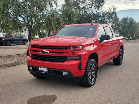 Used 2020 Chevrolet Silverado 1500 RST w/ Texas Edition AWD/4WD image 4