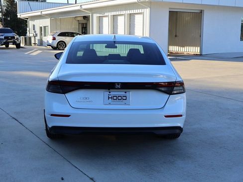 Used 2023 Honda Accord EX image 18