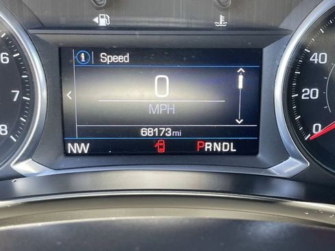 Used 2022 Chevrolet Equinox RS FWD image 32