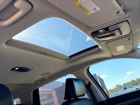 Used 2023 Hyundai Palisade SEL image 21