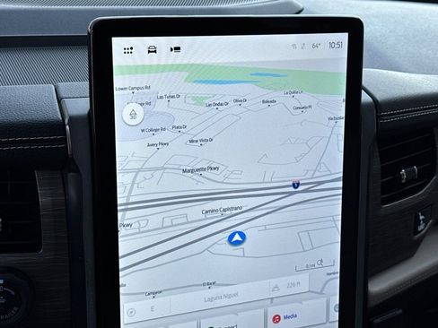 Used 2024 Ford Expedition Limited image 15