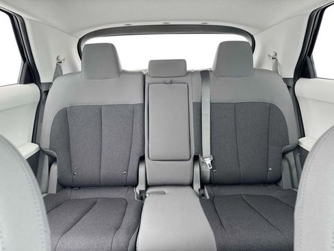New 2025 Hyundai Ioniq 5 SE image 16