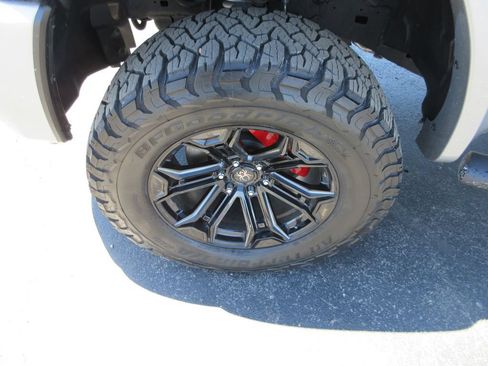 Used 2025 RAM 1500 Big Horn AWD/4WD image 14