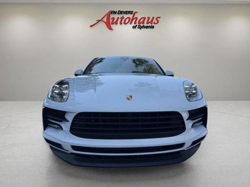 Used 2020 Porsche Macan AWD/4WD image 2