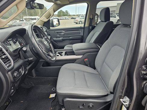 Used 2020 RAM 1500 Big Horn image 16