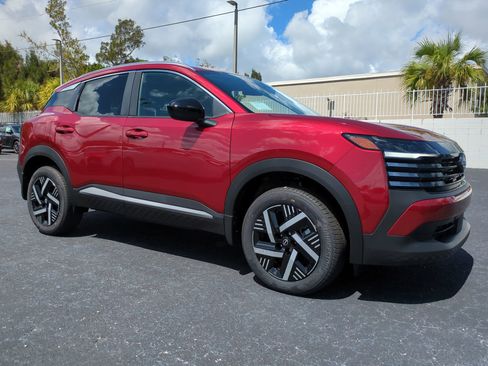 New 2026 Nissan Kicks SV FWD image 2