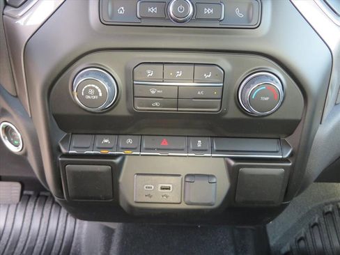 New 2026 Chevrolet Silverado 1500 W/T image 24