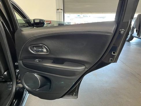 Used 2016 Honda HR-V EX-L image 16