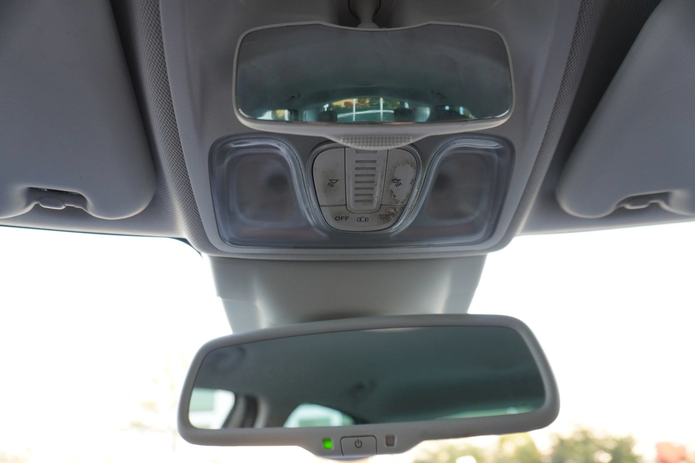 Used 2014 FIAT 500L Trekking w/ Popular Equipment Group FWD image 23