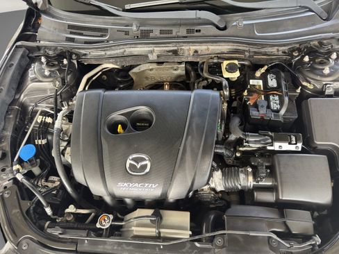 Used 2017 MAZDA MAZDA3 Sport image 21