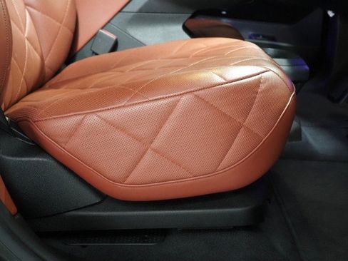 Used 2023 BMW iX xDrive50 w/ Ultimate Package 2 image 79