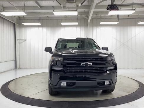 Used 2021 Chevrolet Silverado 1500 RST w/ Z71 Off-Road Package AWD/4WD image 3
