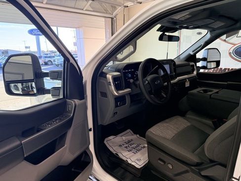 New 2026 Ford F350 XLT w/ Tremor Off-Road Package image 11
