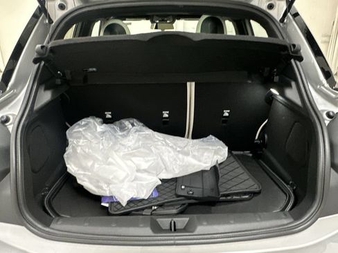 Used 2025 MINI Cooper 4-Door Hardtop FWD image 29