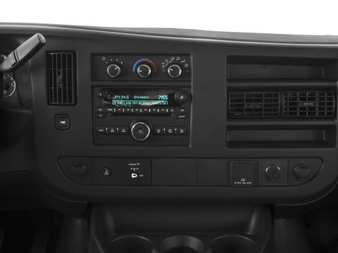 Used 2016 GMC Savana 2500 RWD image 12