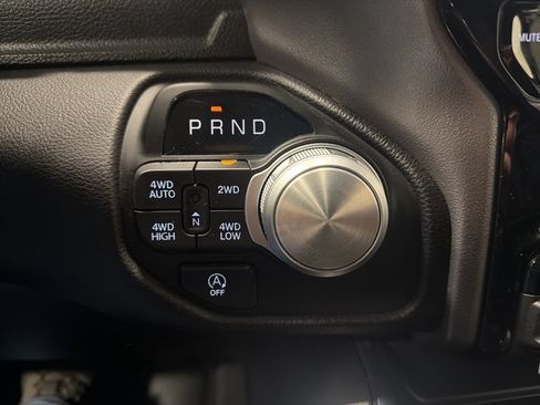 Used 2025 RAM 1500 Laramie w/ Sport Appearance Package AWD/4WD image 11