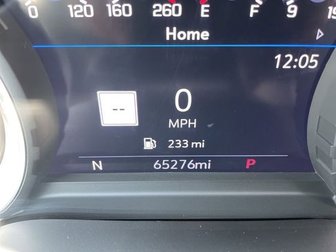 Used 2021 Chevrolet Silverado 1500 High Country w/ Technology Package image 5