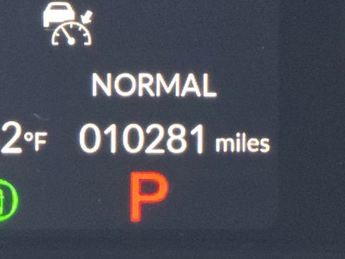 Used 2025 Honda Civic Sport image 16