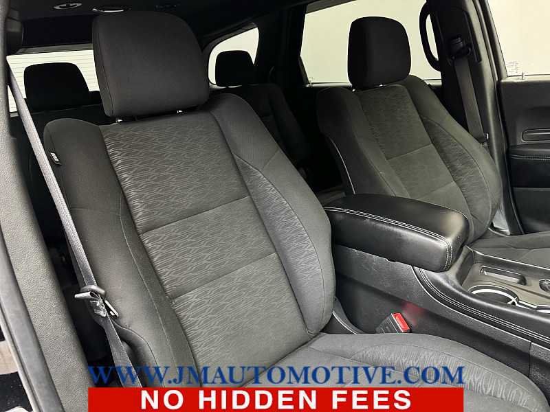Used 2022 Dodge Durango SXT w/ Blacktop Package AWD/4WD image 23