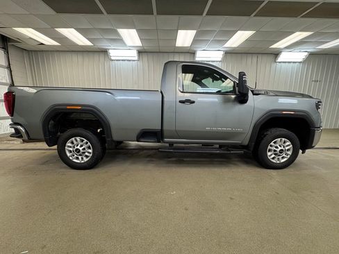 Used 2024 GMC Sierra 3500 Pro AWD/4WD image 5