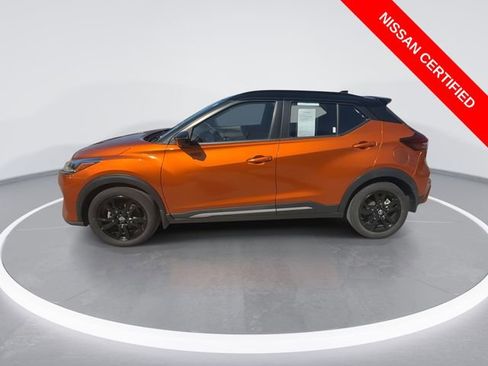 Certified 2022 Nissan Kicks SR image 5