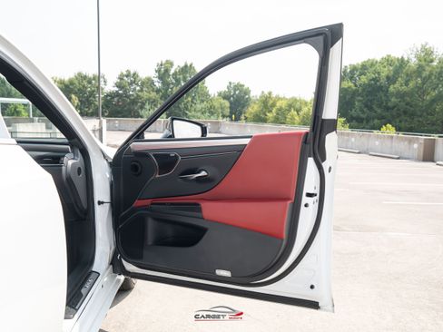 Used 2019 Lexus ES 350 F Sport w/ Accessory Package 2 FWD image 42