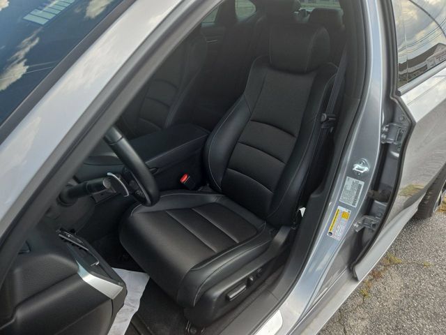 Used 2022 Honda Accord Sport image 11