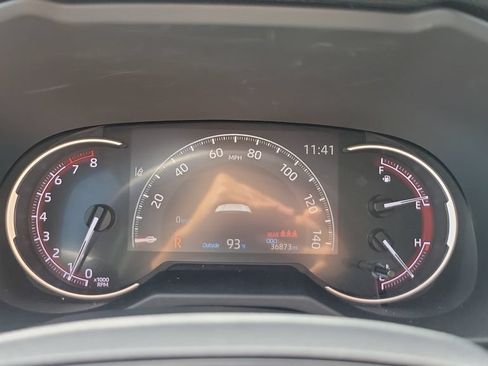 Used 2024 Toyota RAV4 LE FWD image 22