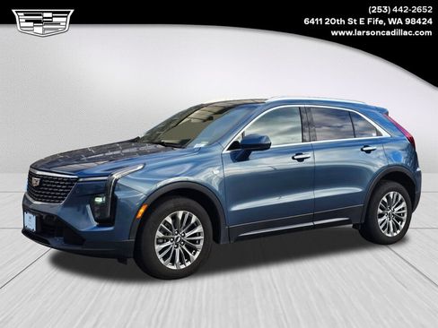 Used 2025 Cadillac XT4 Premium Luxury image 1