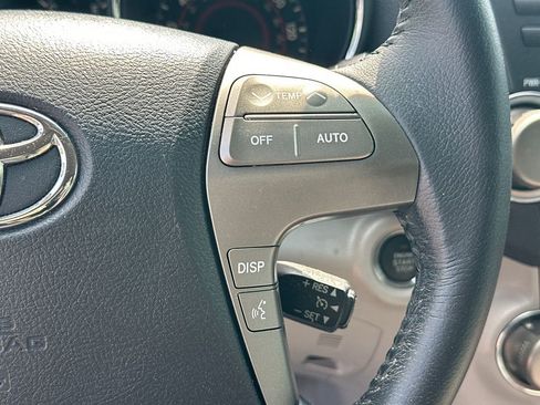 Used 2008 Toyota Highlander Limited image 26