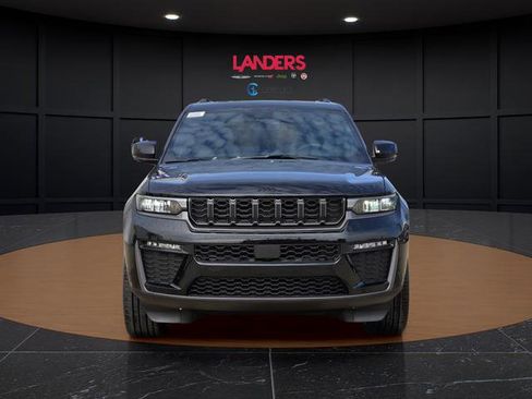 New 2026 Jeep Grand Cherokee Limited w/ Limited Altitude Package RWD image 4