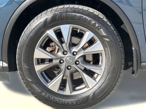 Used 2017 Nissan Murano S w/ Navigation Package image 11