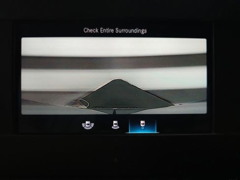 Used 2024 Mercedes-Benz Sprinter 2500 image 18